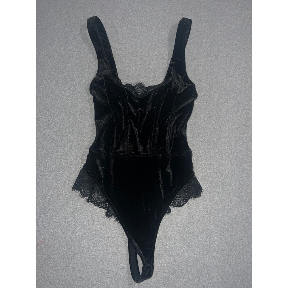 Forever 21 Teddy Women's Small Black Velvet Lace Tong Lingerie